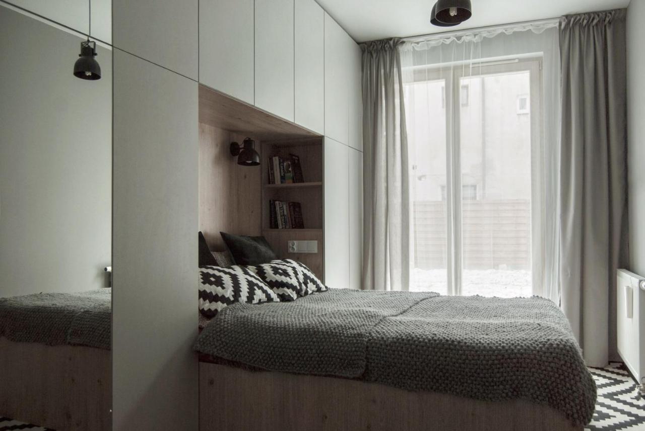 Charming Apartment With Garden, Only 1 Km To Wawel Castle By Noclegi Renters Cracovie Extérieur photo